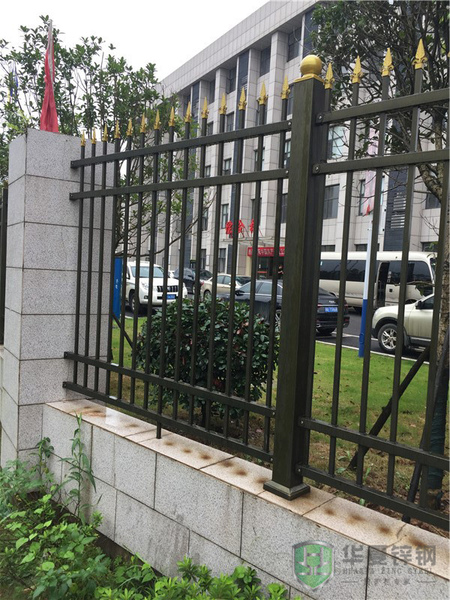 华夏锌钢幼儿园围栏