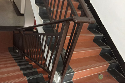 30*60面管锌钢楼梯扶手