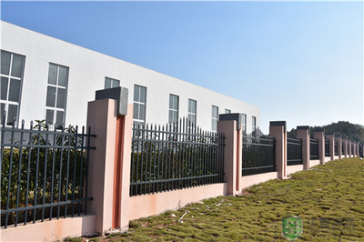 湖南锌钢围墙护栏