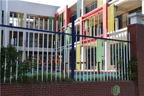 华夏锌钢碧桂园幼儿园围墙栏杆