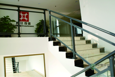 玻璃锌钢楼梯扶手